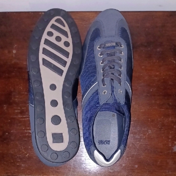 Boss Saturn Blue and Gray Low Top Sneakers - Modern Casual Design - Picture 7 of 8